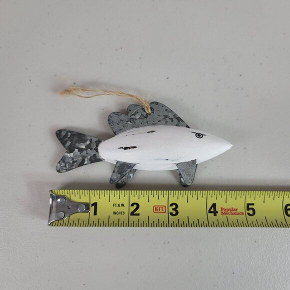 Christmas Ornament Fish White Wood Silver Metal Fins Lightweight Decor Distress - Picture 7 of 7